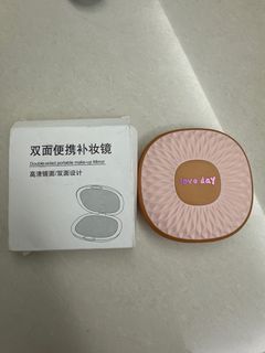 全新 🌟 化妝鏡 鏡 兩面鏡  方便攜帶64165359085571110