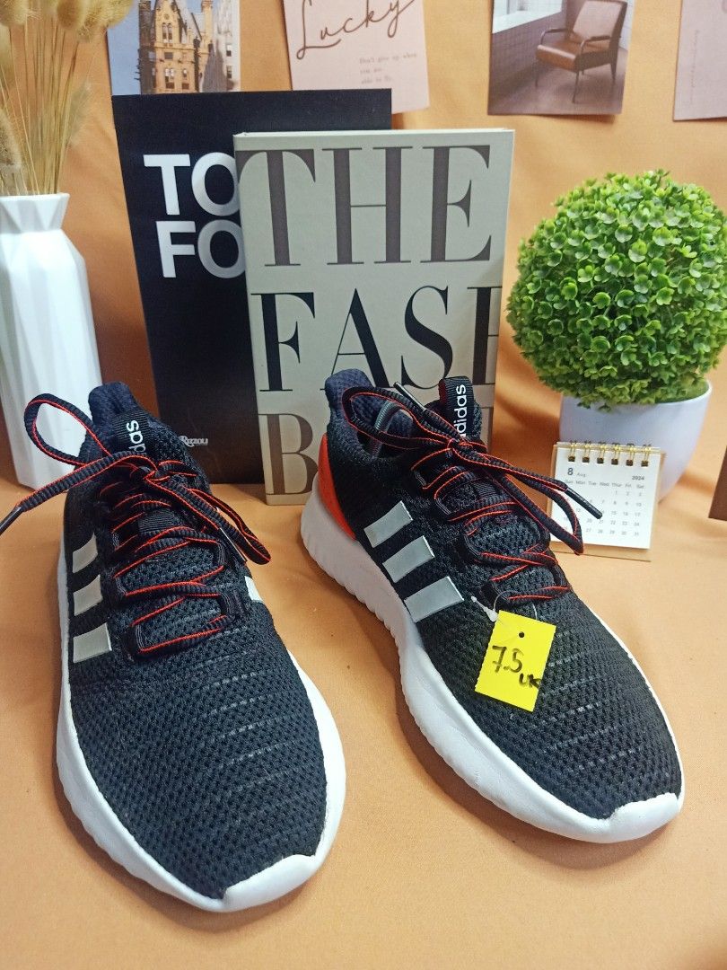 Adidas CloudFoam 7.5uk