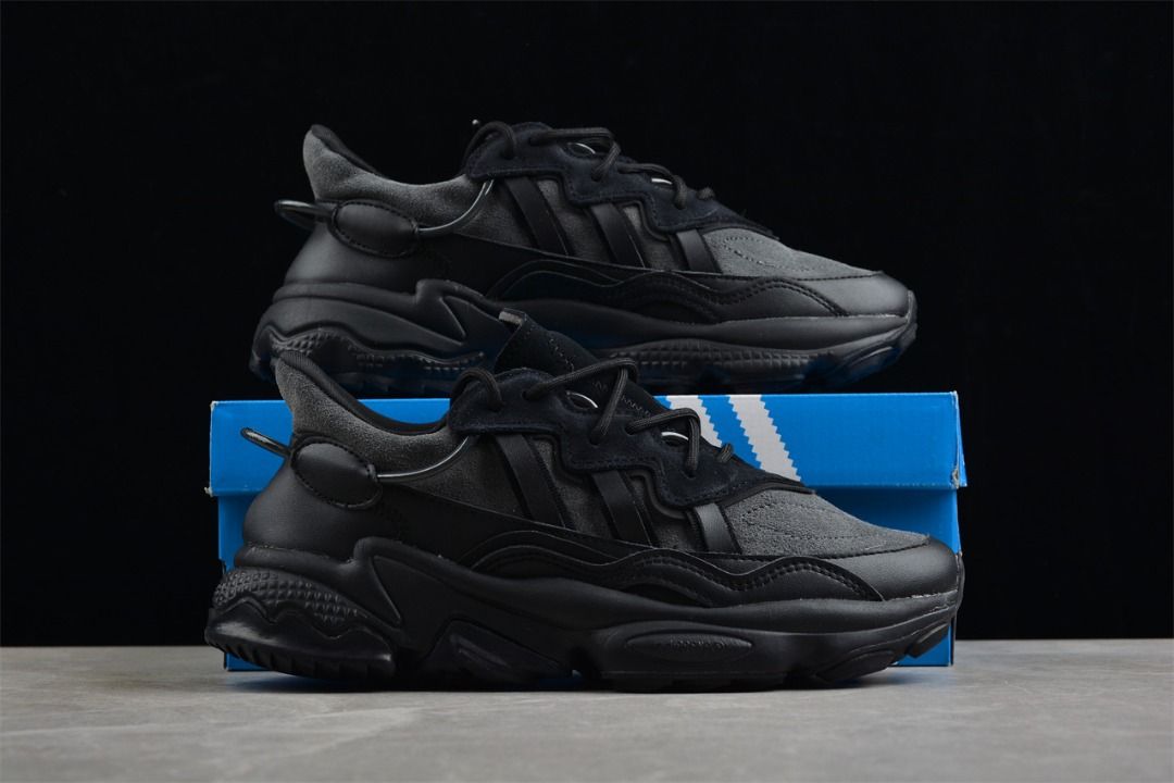 Adidas ozweego 36 hotsell
