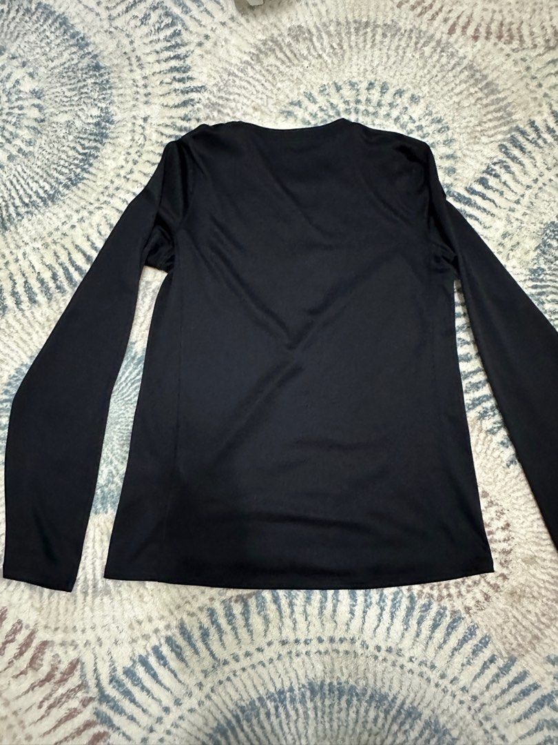 Asics women long sleeve run Women s Fashion Activewear on Carousell