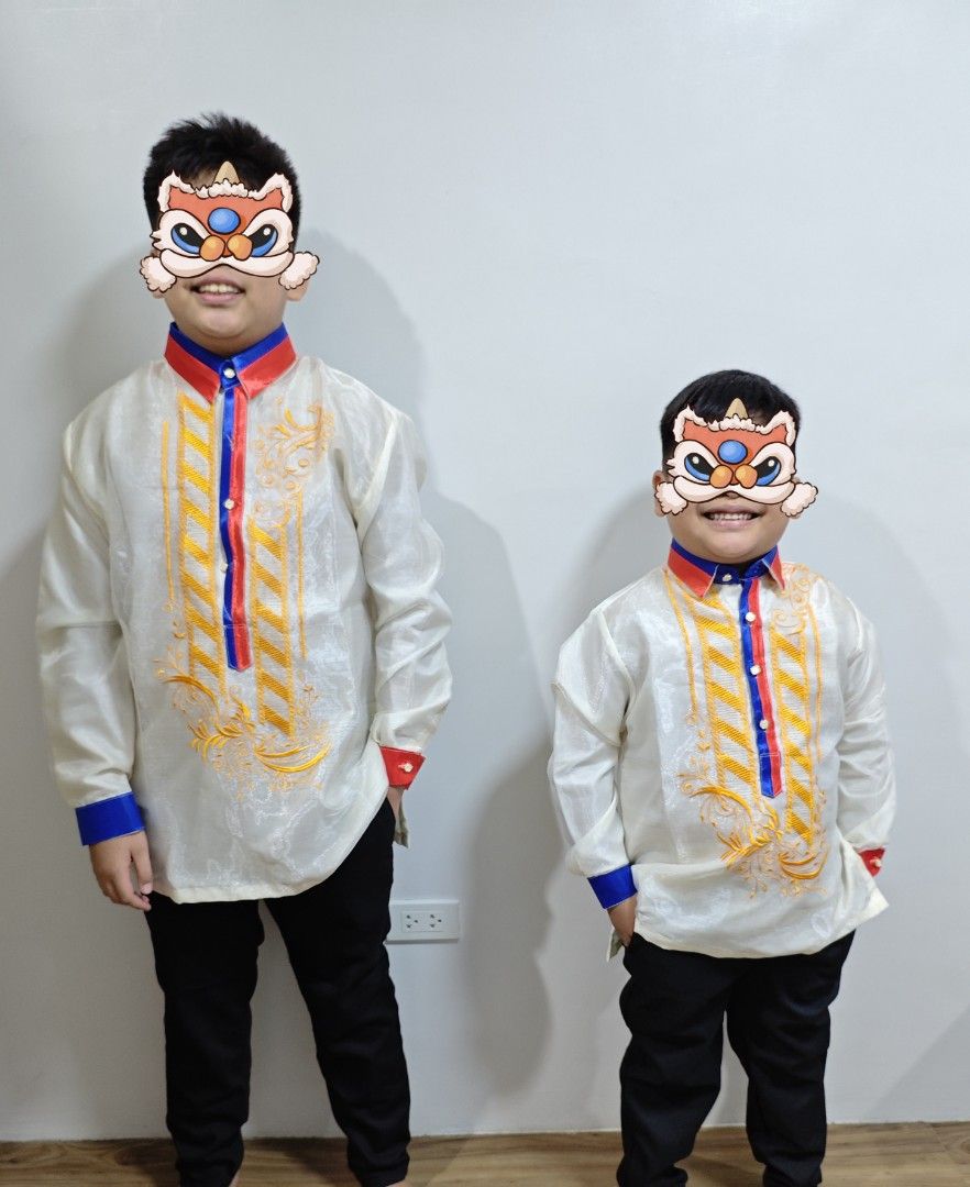 BARONG LUMBAN (Category: Formal Shirts) located in Guiguinto. Submitted by pic_a (Listing ID 1321344005, Image 1). Description: worn only for posting purposes. size available: adult size S - 1200 shoulder: 17 in sleeve length: 23 in chest: 21 in body length: 28in kid size 14 - 900 shoulder: 14 in sleeve length: 18 in chest: 19 in body length: 22 in.