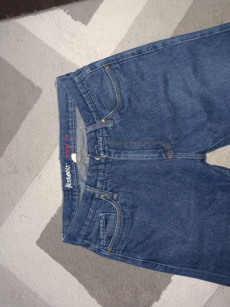 Blue jeans w34 L38, Women's Fashion, Bottoms, Jeans & Leggings on Carousell