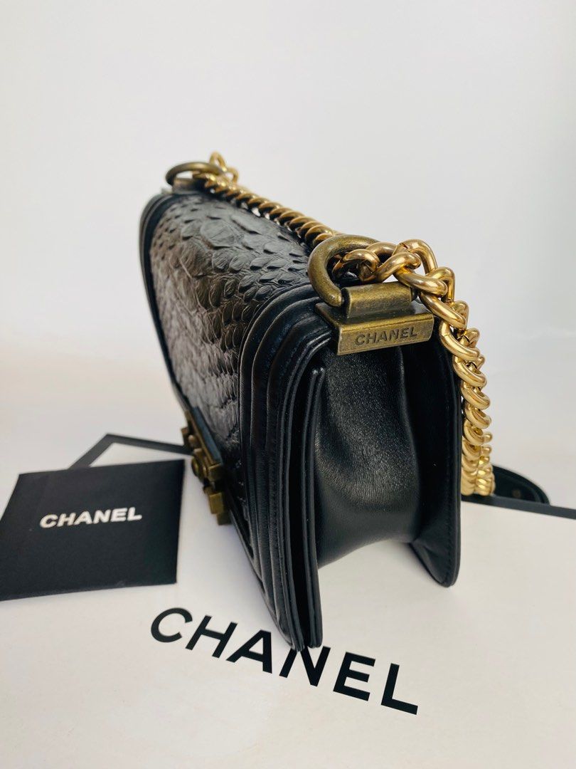 CHANEL boy python JAPAN source authentic leather FREE shipping (Category: Luxury Bags & Wallets) located in Cavite. Submitted by import_savers (Listing ID 1321417534, Image 3). Description: Made in France JAPAN source Authentic leather Gold hardware, plaque on the front, push lock closure With dust bag, care card, box Can be worn as shoulder bag, cross body bag or clutch bag 20.5cm L x 7cm W x 13cm H FREE shipping .
