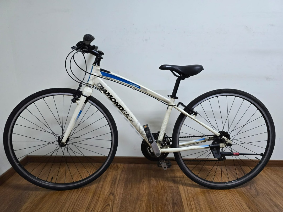 Diamondback insight kid's hybrid bike shop