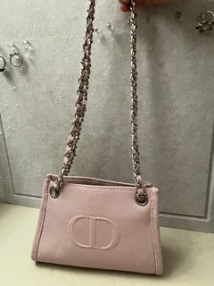 （分類：）位於 。 由 dou.hk 提交（商品編號 1321362470，圖片 1）。簡介： 。