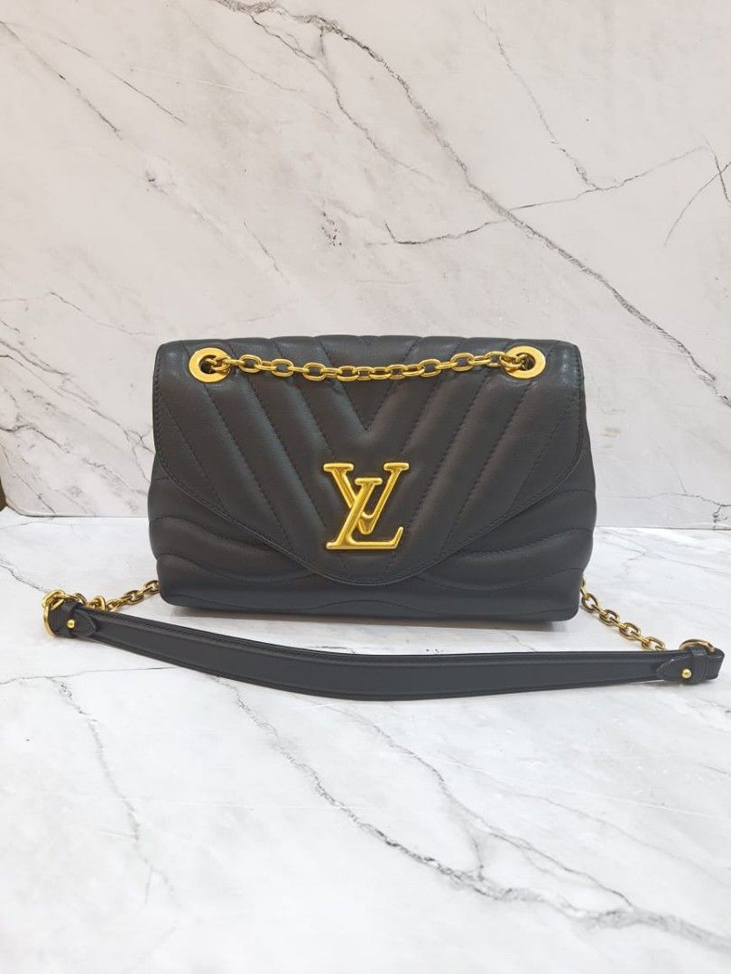Lv wave pochette deals