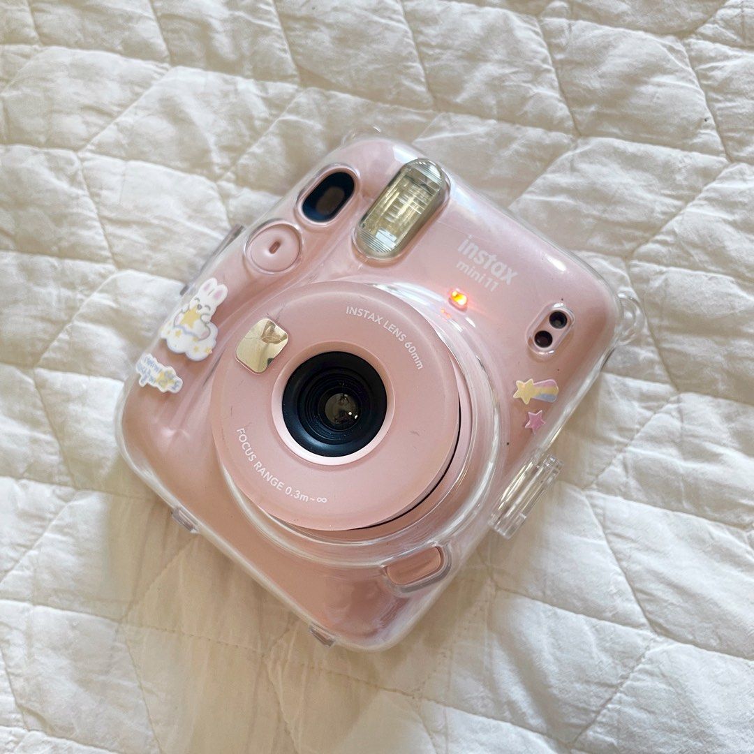 Fujifilm Instax Mini 11 pink Polaroid camera, Photography, Cameras