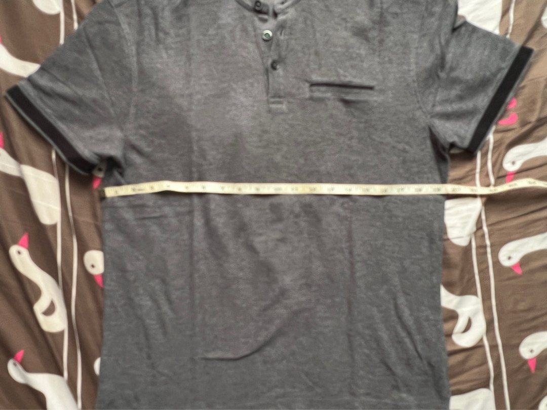 G2000 Polo shirt grey (Category: Tshirts & Polo Shirts ) located in Cavite. Submitted by yong_mountaineering (Listing ID 1321323711, Image 2). Description: All items are personal items and are legit/ authentic. Please check photos for dimensions..