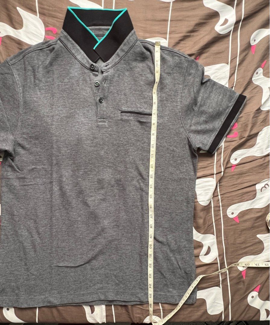 G2000 Polo shirt grey (Category: Tshirts & Polo Shirts ) located in Cavite. Submitted by yong_mountaineering (Listing ID 1321323711, Image 3). Description: All items are personal items and are legit/ authentic. Please check photos for dimensions..