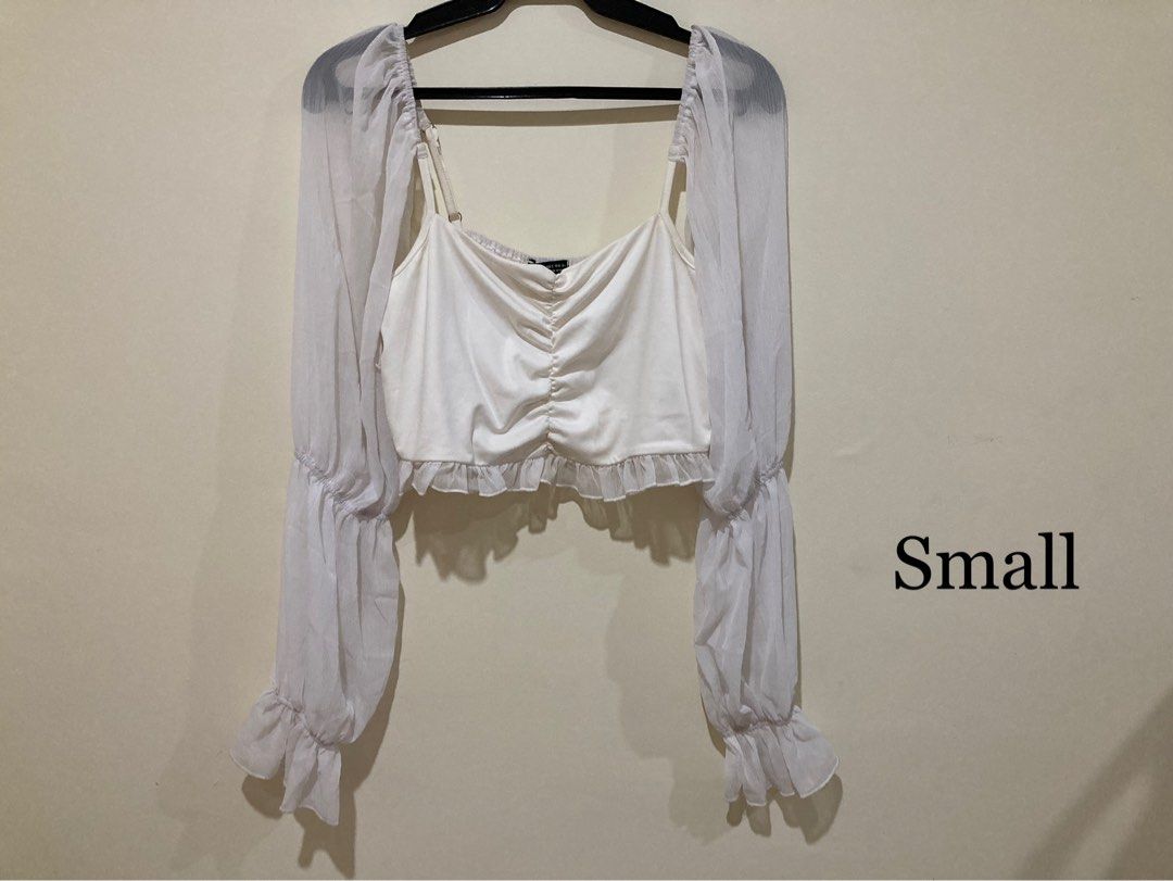 Gathered Sleeve Ruffle Hem Croptop (Category: Longsleeves) located in Paranaque City. Submitted by expectmore.payless (Listing ID 1321369447, Image 2). Description: .