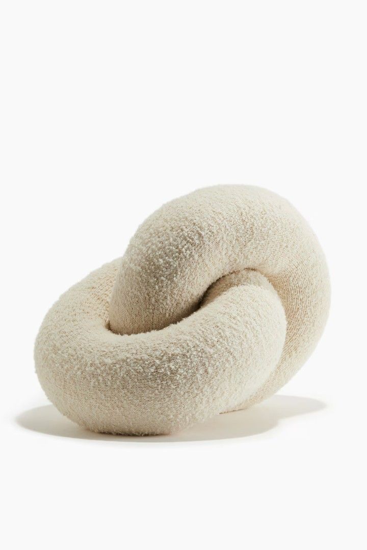 H&M Home bouclé pillow (Category: Cushions & Throws) located in Pasig City. Submitted by michi.a (Listing ID 1321466791, Image 1). Description: Purchased for Php 1,490 at H&M Home. Lightly used. Very pretty! ✨ RFS: Have too many pillows already.