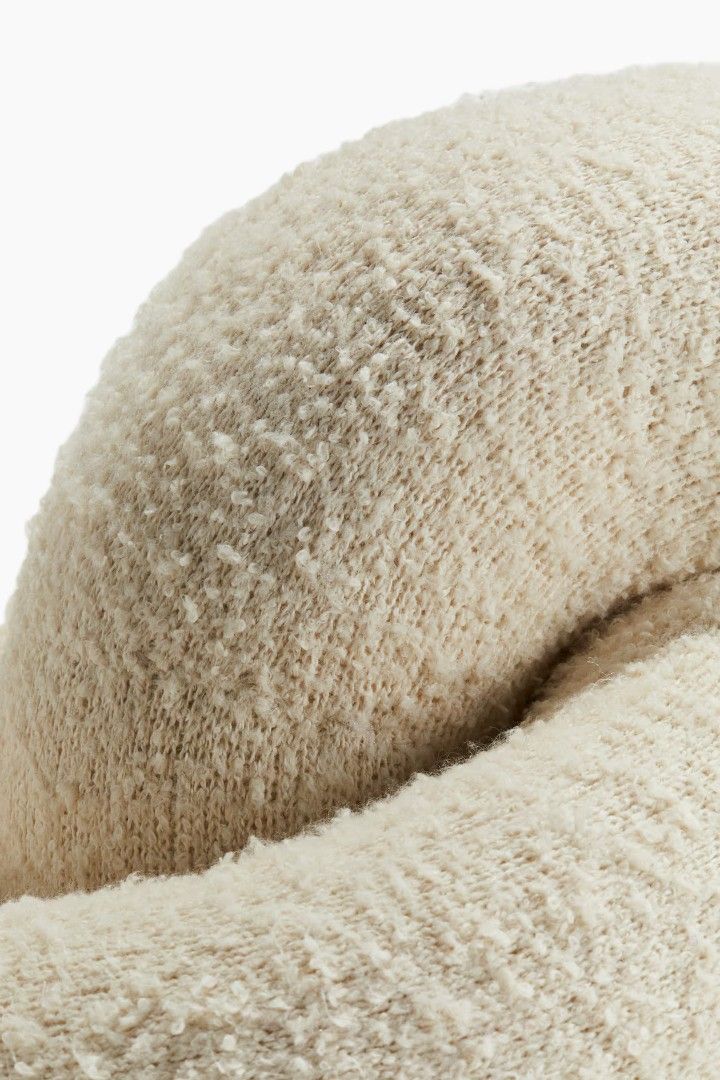 H&M Home bouclé pillow (Category: Cushions & Throws) located in Pasig City. Submitted by michi.a (Listing ID 1321466791, Image 2). Description: Purchased for Php 1,490 at H&M Home. Lightly used. Very pretty! ✨ RFS: Have too many pillows already.