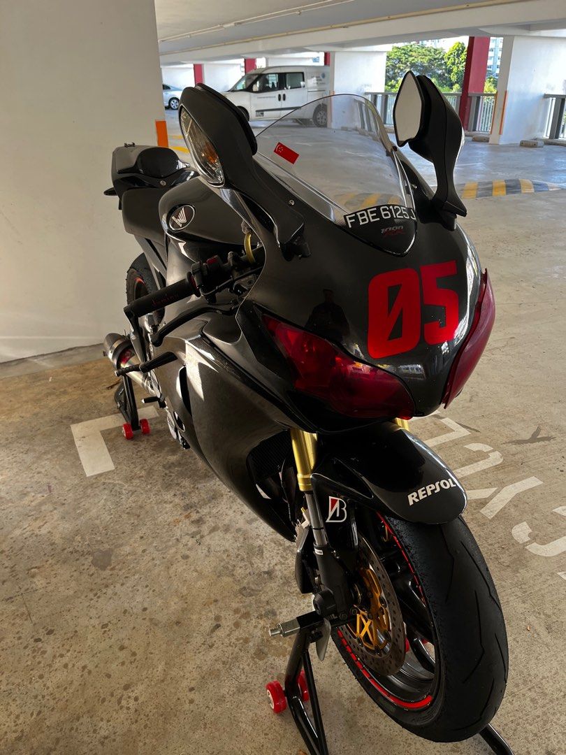 スキッドプレート CBR 1000RR CBR1000RR 2009 2010 2011 2012