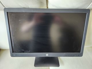 HP ProDisplay P223 22-inch Monitor64079250016001110