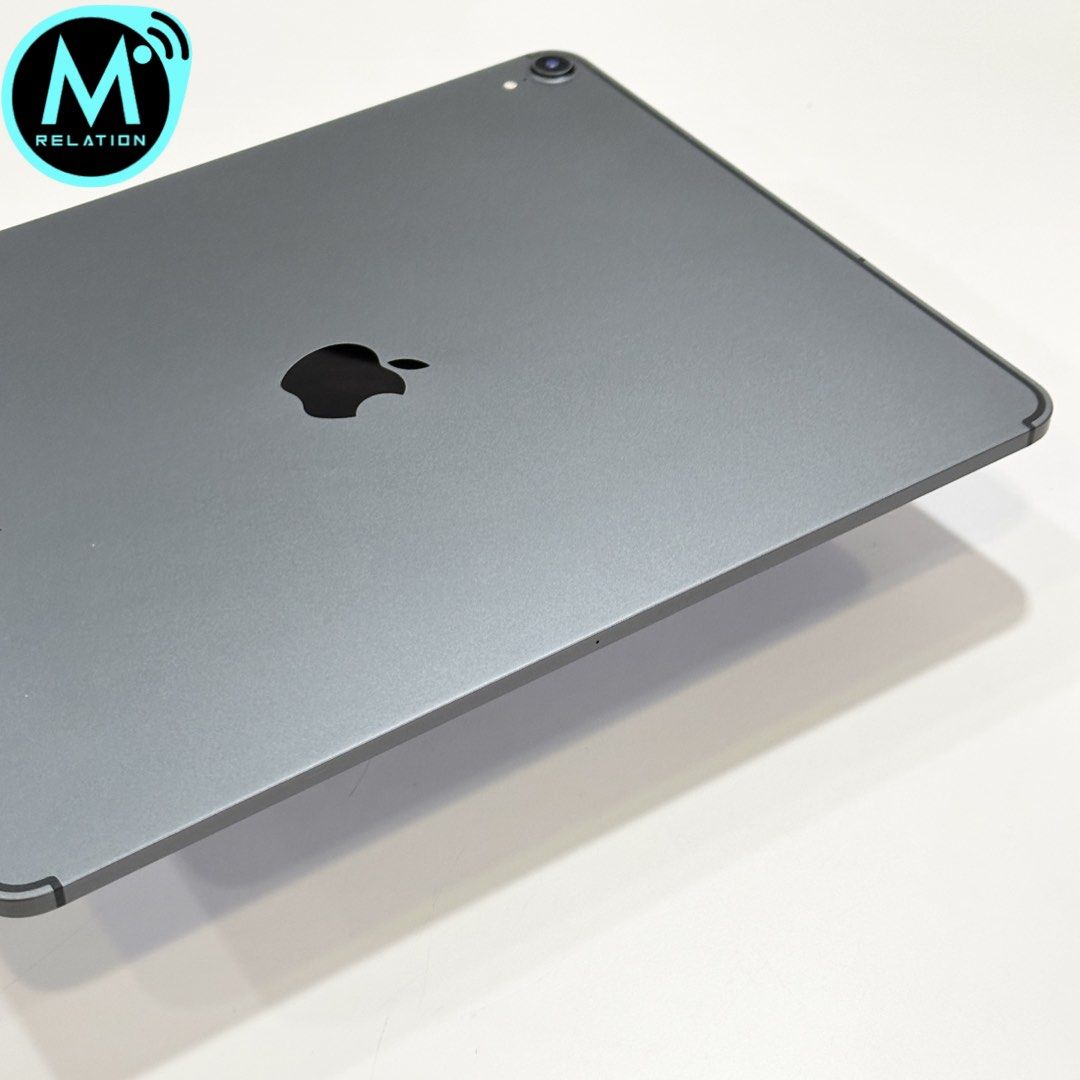 iPad Pro 3 12.9" WiFi + Cellular (2018) Space Grey 64GB (Category: iPad) located in Singapore. Submitted by mobilerelation.com.sg (Listing ID 1321429147, Image 2). Description: .