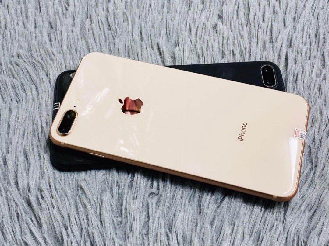 iPhone 8Plus 256gb (Category: iPhone 8 Series) located in Manila. Submitted by TekiCashGadgetsph (Listing ID 1321319554, Image 2). Description: (FU) Open-line, any sim working (worldwide) - Guaranteed original iPhone not fake/copy accessories with box Secondhand Good as new not abused! Presentable •Original Lcd • no issue hidden issues • clean apple id / iCloud id • Good batthealth • Good cam front/back • Good Performance • Working touch id • Goo