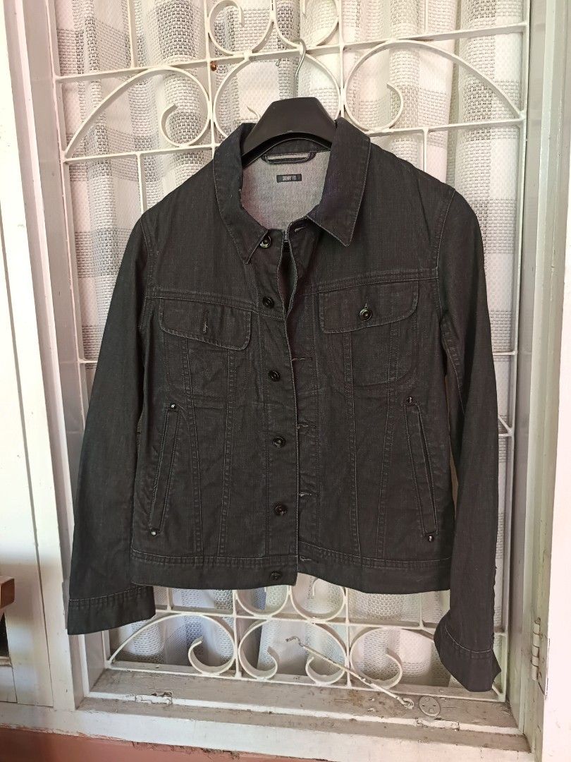 Jaket levis uniqlo new arrivals