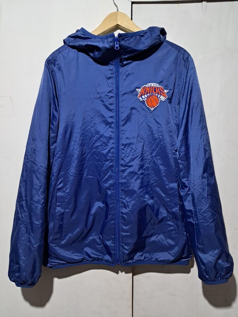 jaket windbreaker mlb knicks, Fesyen Pria, Pakaian Atasan di
