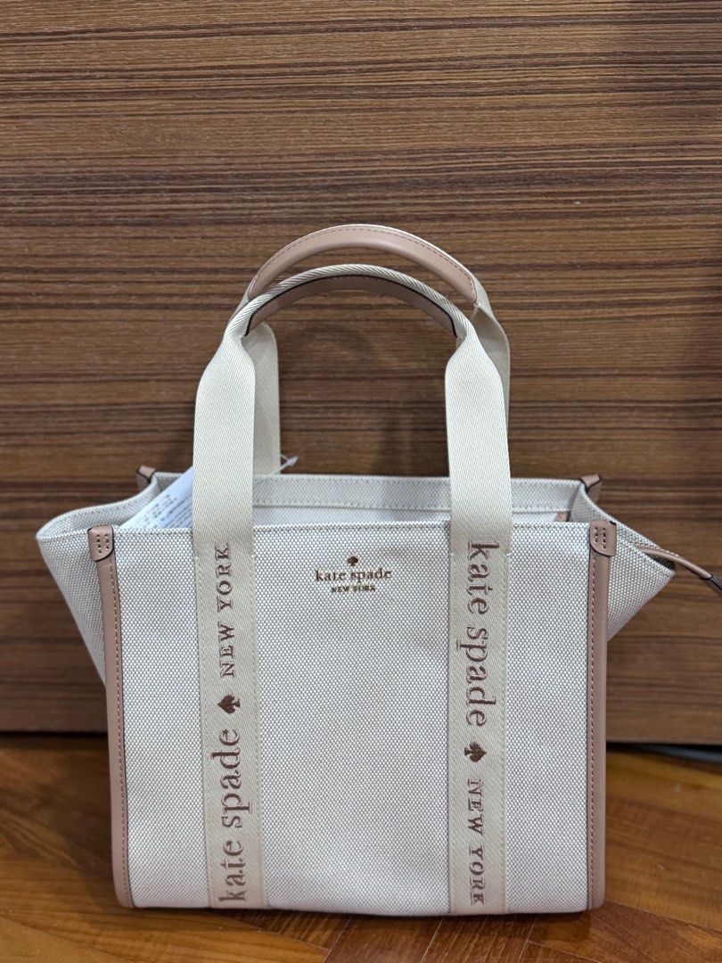 Kate spade small tote clearance