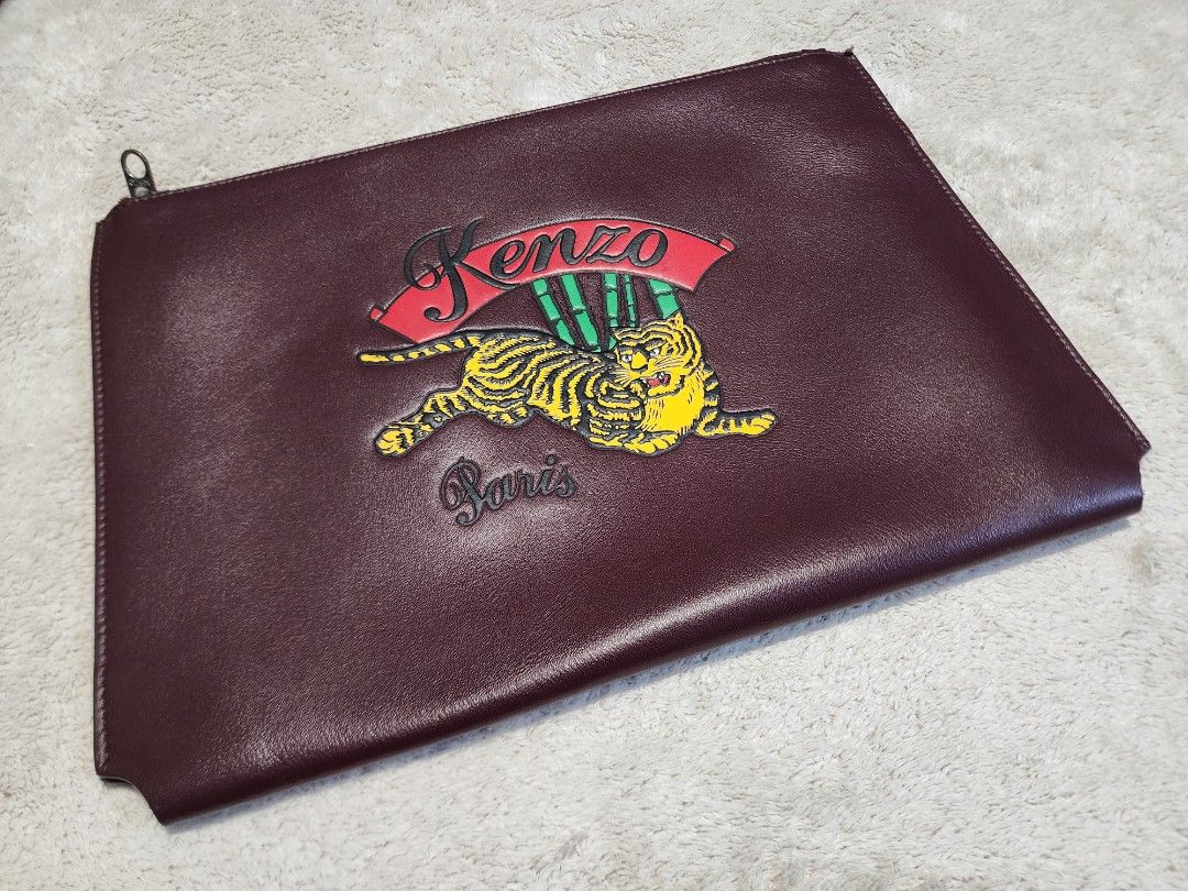 Kenzo Clutch Bag (Category: Luxury Bags & Wallets) located in Mandaluyong City. Submitted by tof_reyes (Listing ID 1321452733, Image 1). Description: No issue. Excellent condition. Feel free to inspect the item personally. Bought in Japan..