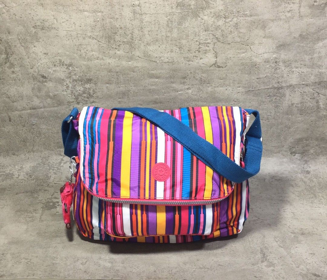 Kipling garan clearance