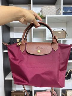 (Category: ) located in . Submitted by haidyn.boutique (Listing ID 1321465748, Image 1). Description: .