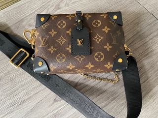 （分類：）位於 。 由 Momottl 提交（商品編號 1321382066，圖片 1）。簡介： 。