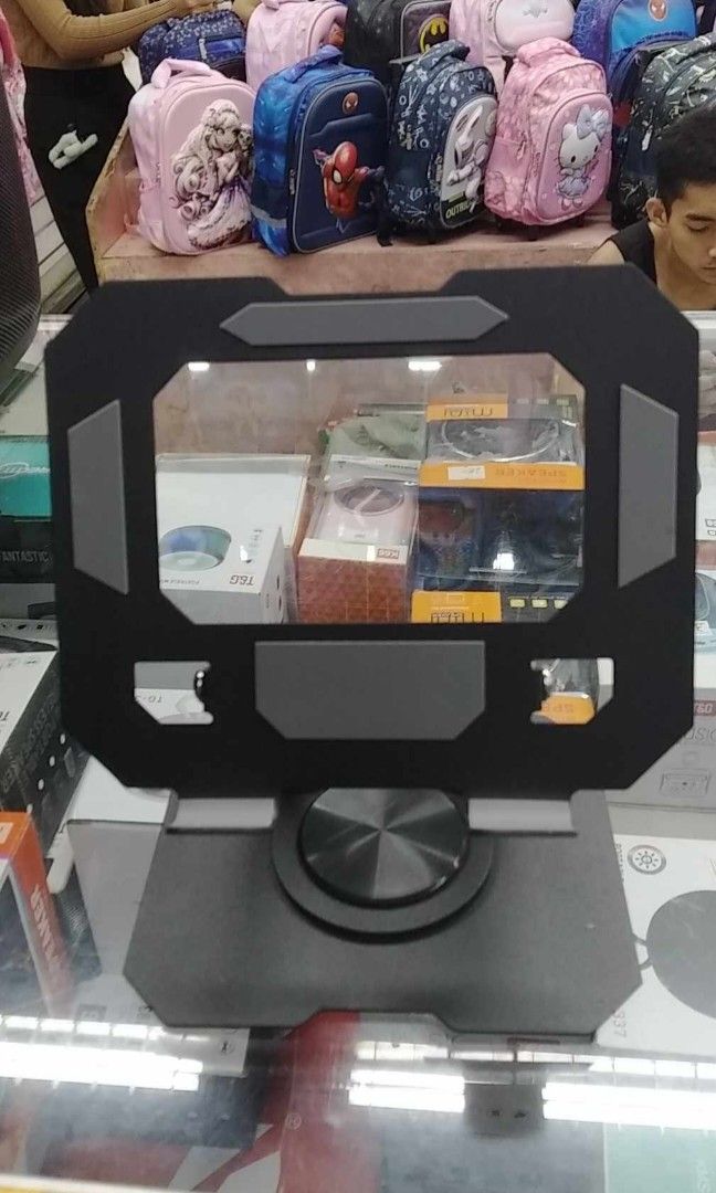 Mobile phone holders (Category: Mounts & Holders) located in Manila. Submitted by bongsy999mall (Listing ID 1321384157, Image 1). Description: .