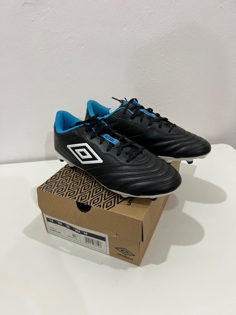 (NEW) UMBRO TOCCO III LEAGUE FG BLACK BLUE, Sports Equipment, Sports ...