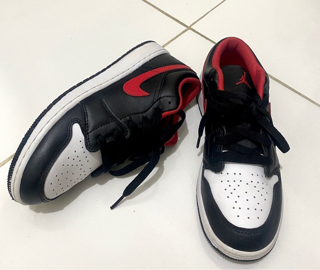 low bloodline jordan ones