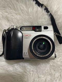 Olympus Camedia C-220 Appareil Photo numérique Zoom 1,9 Mpx