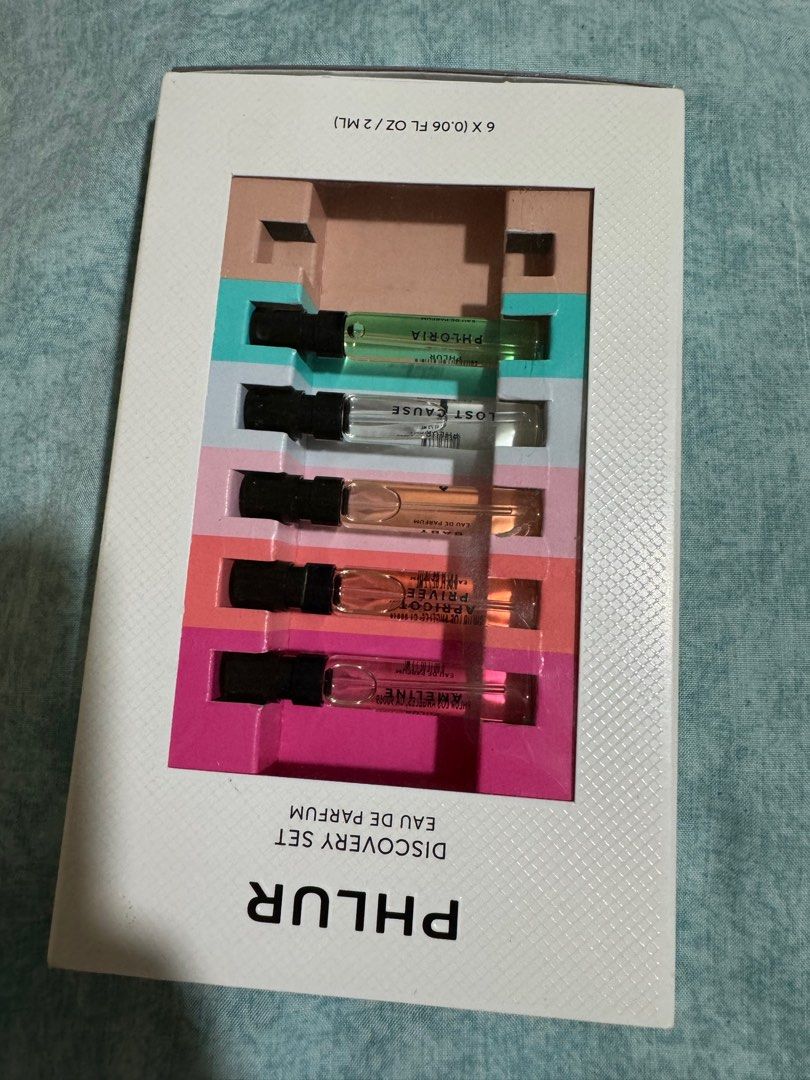 Phlur EDP Discovery Set 2ml size each (except Missing Person) (Category: Fragrance & Deodorants) located in Bacoor. Submitted by vikkavi (Listing ID 1321325430, Image 1). Description: EDP 2ml each (sprayed once or thrice the most) Lost Cause - sprayed three times Phloria- not sprayed yet Apricot Privee- sprayed twice Ameline - sprayed once Not your baby -sprayed once Not included - Missing person .