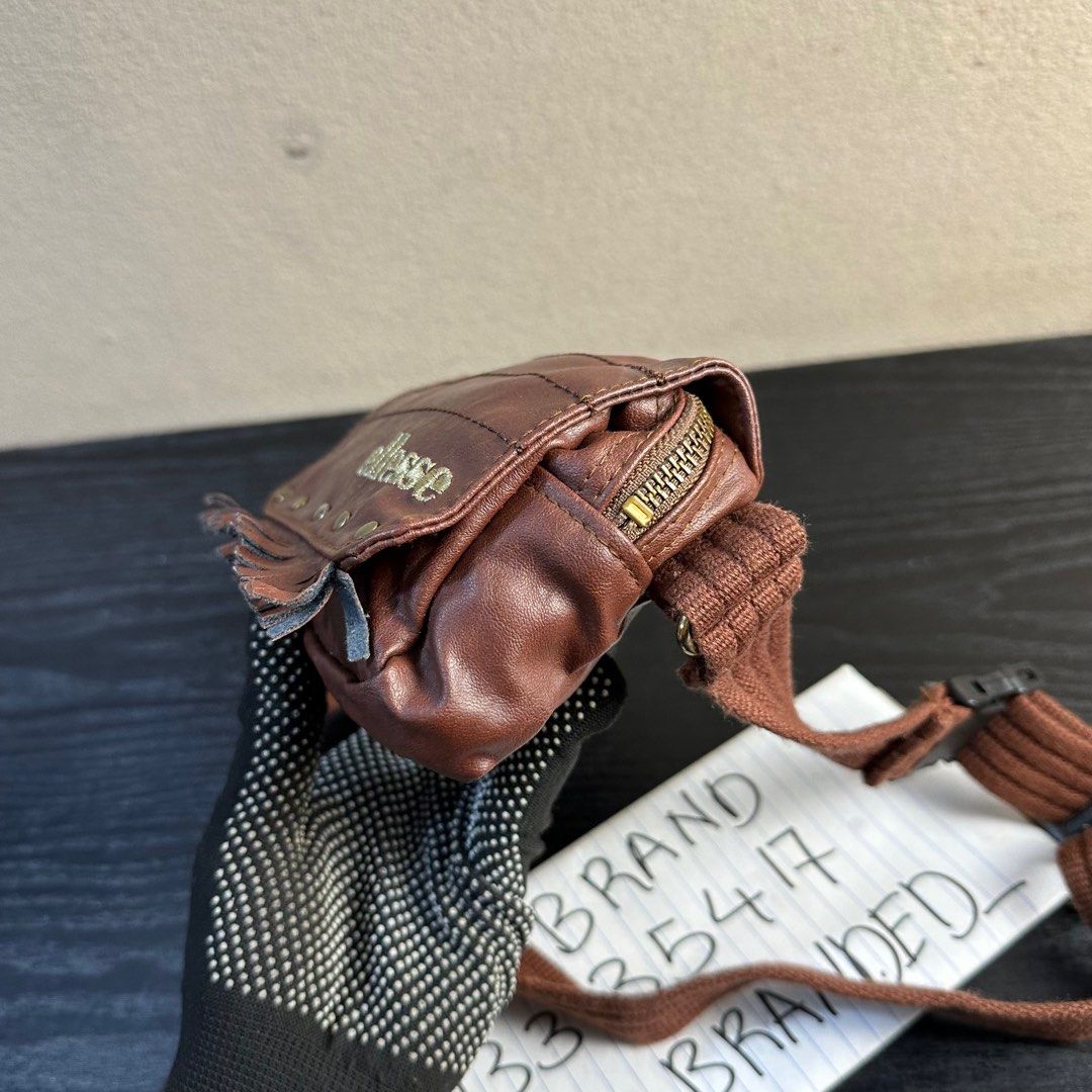 Pouch beg ellesse