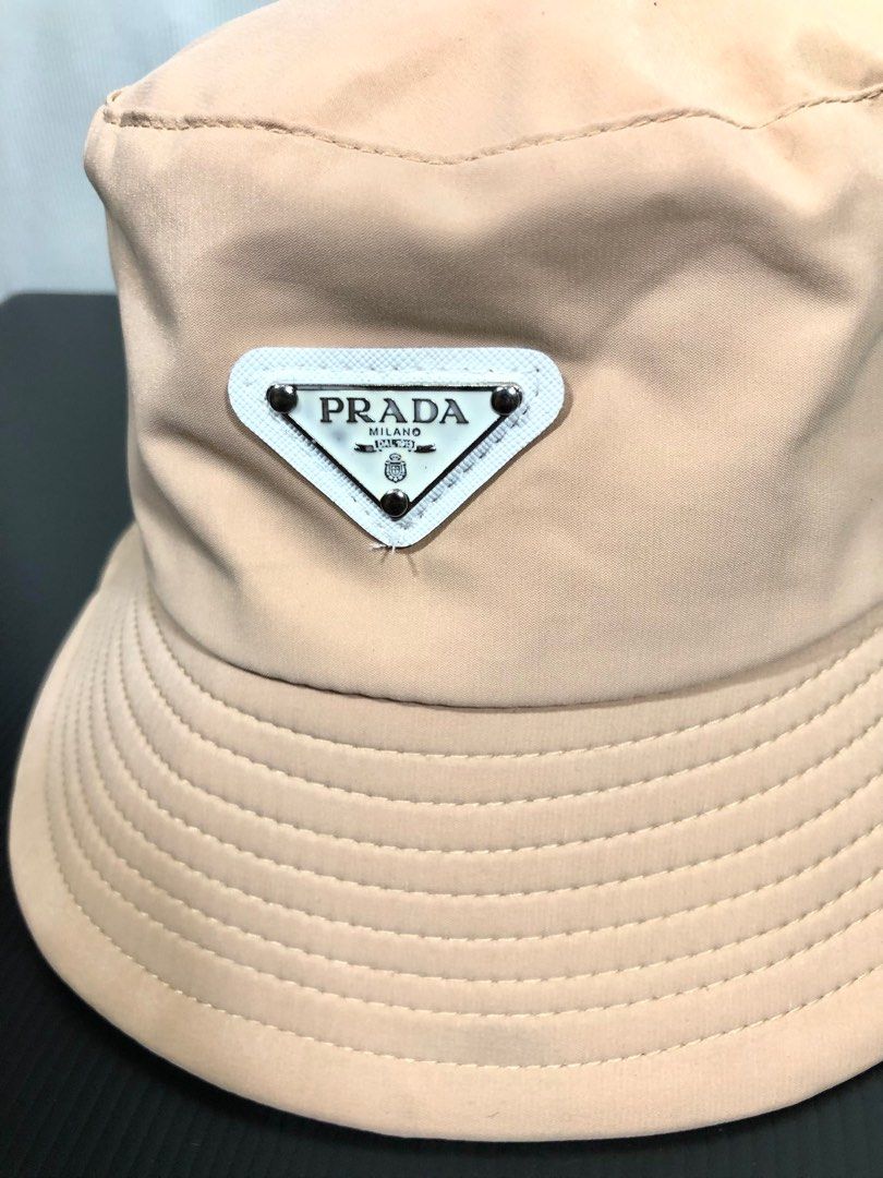 Prada nude bucket hat clearance