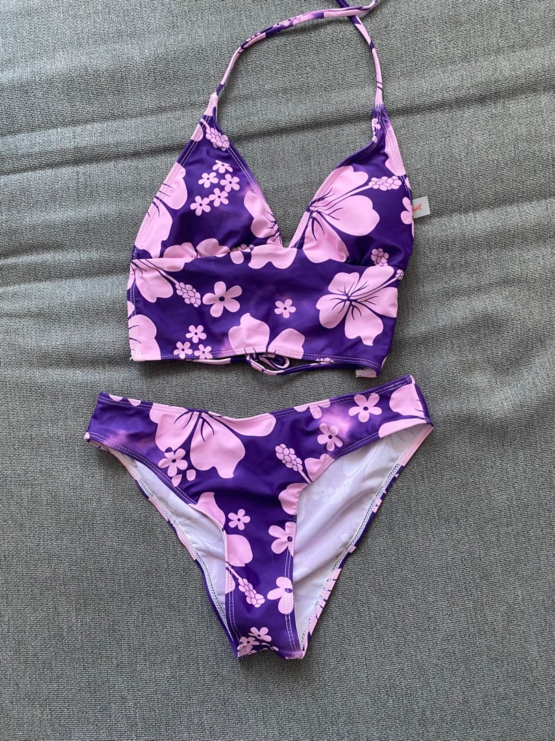 Bikini top - SASSY IRIS purple - Bold iris flower print
