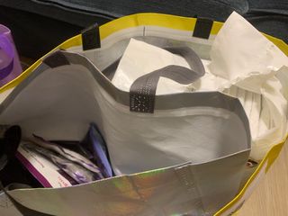 （分類：）位於 。 由 shoeyee807 提交（商品編號 1321440373，圖片 1）。簡介： 。