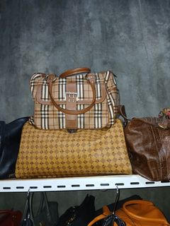 (Kategori: ) berada di . Dikirim oleh sibueaplbags (ID iklan 1321429460, Gambar 1). Deskripsi: .