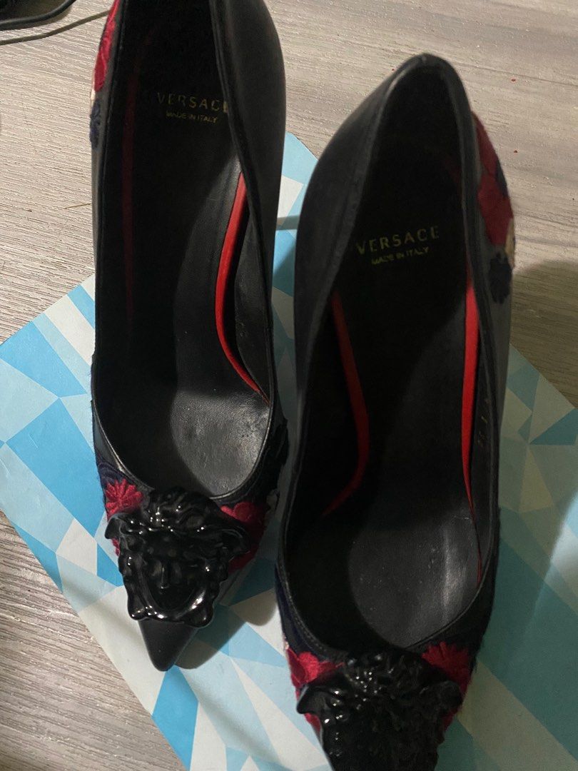 Versace heels (Category: Heels) located in Manila. Submitted by gingertabby (Listing ID 1321436526, Image 3). Description: Authentic Versace Heels Size 8 With sole protector already Signs of usage on the embroidered part Shoes only no inclusions.