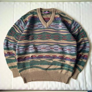 (Category: ) located in . Submitted by quration (Listing ID 1321326824, Image 1). Description: .