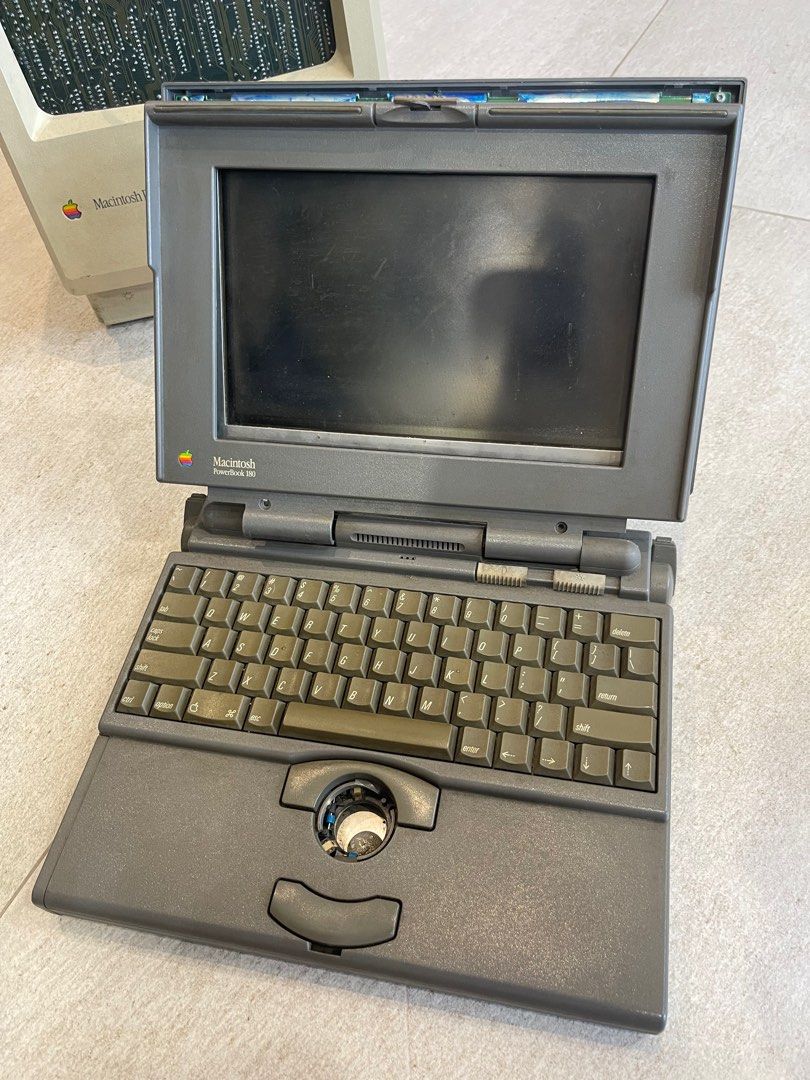 Macintosh PowerBook 180C　【ジャンク】 PowerBook 180c - MacDat
