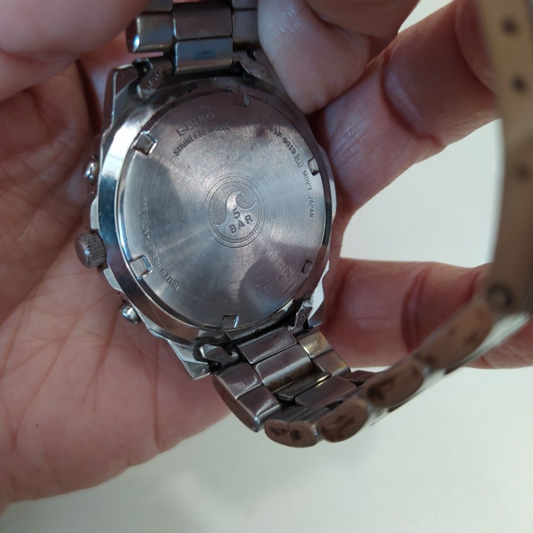Vintage SEIKO chronograph watch (Category: Men's Watches) located in Manila. Submitted by purediamond888 (Listing ID 1321457033, Image 3). Description: vintage SEIKO chronograph watch fresh and good condition.