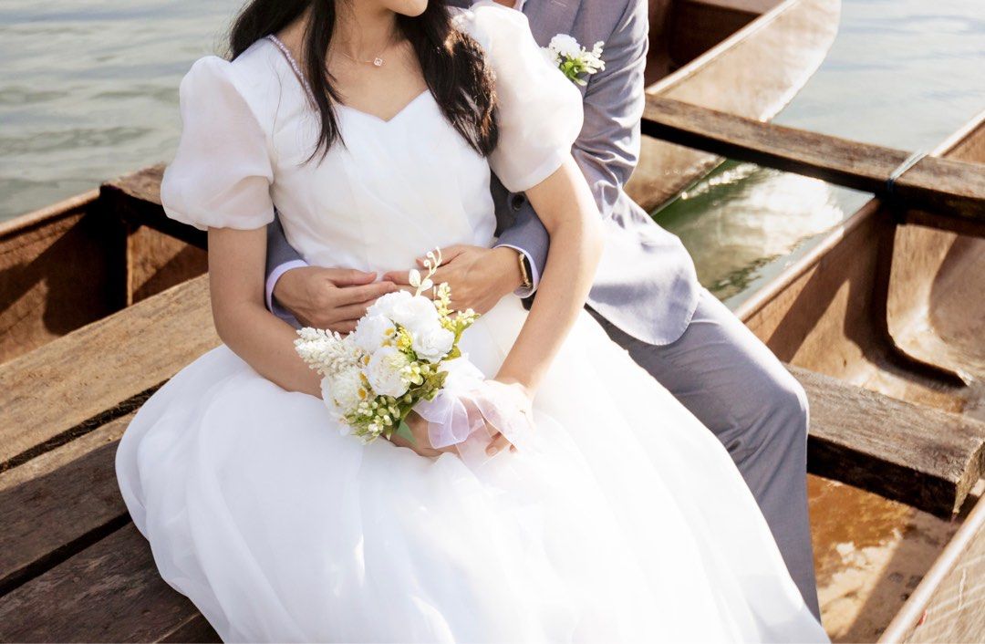White Wedding Dress pre wedding ballgown