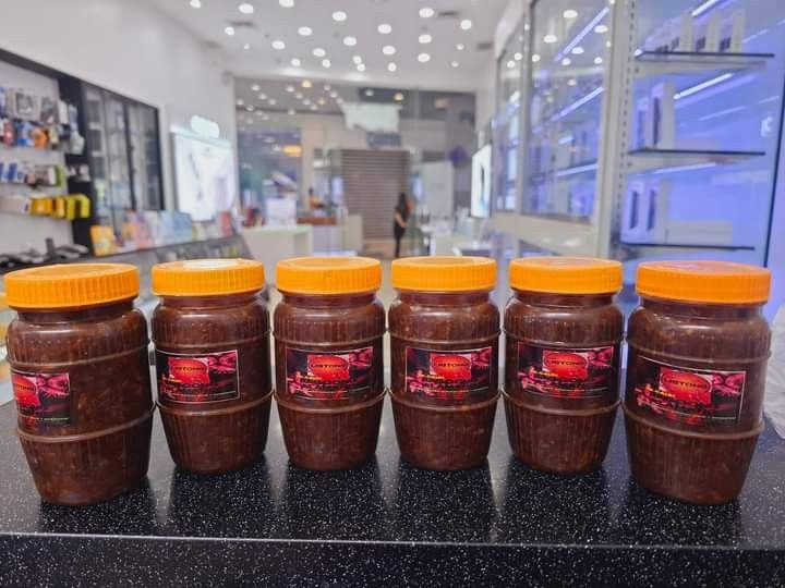 WHO LIKES BAGOONG? (Category: Local Eats) located in Manila. Submitted by mrsesaleshop (Listing ID 1321382901, Image 1). Description: BAGOONG LOCAL MADE IM THE SUPPLIER , READY TO EAT BAGOONG ALAMANG. OUR BEST SELLER, MAY BUSSINESS 6YRS AGO..