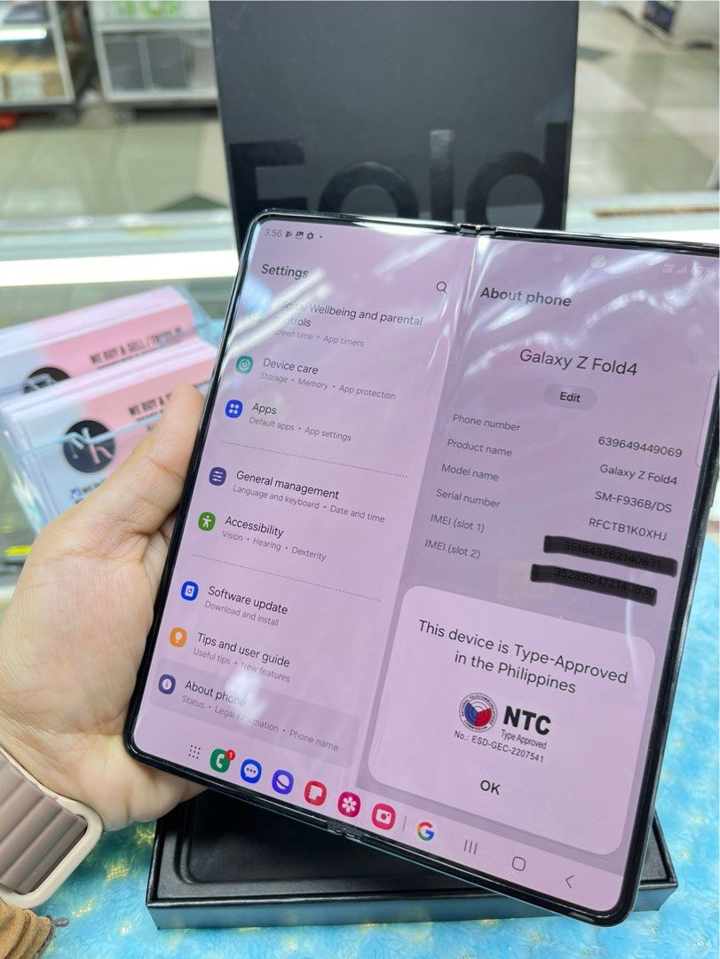 Z Fold 4 (Category: Samsung) located in Pasig City. Submitted by abrodin19823279 (Listing ID 1321369969, Image 3). Description: 256 GB/ 16 GB Ram NTC approved Dual sim Comes with same serial box.