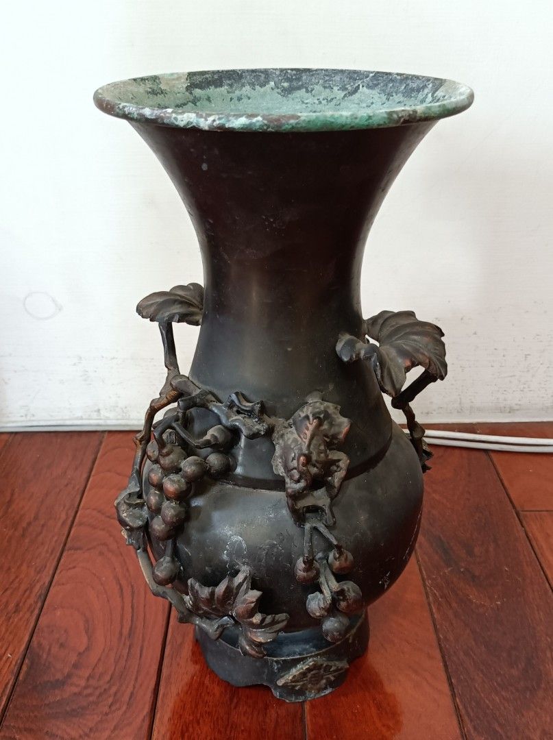 青銅製 花瓶 青銅製 花瓶 置き物 工芸品骨董品 深緑