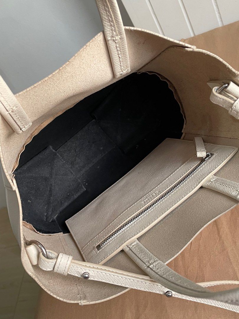 CLEARANCE❗️Authentic Two Tone Celine Cabas Cross Body (Category: Luxury Bags & Wallets) located in Manila. Submitted by snatchmybag (Listing ID 1321574803, Image 3). Description: .