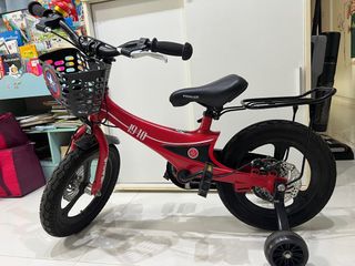 (Category: ) located in . Submitted by candice2024 (Listing ID 1321482584, Image 1). Description: .