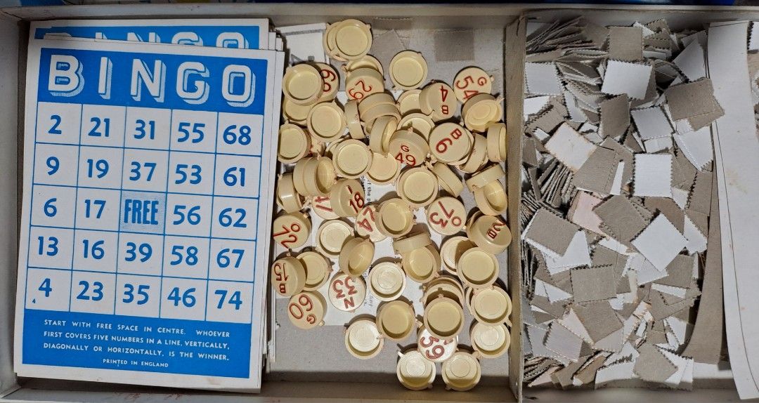 BINGO game set (Category: Board Games & Puzzles) located in Rizal. Submitted by magss.here (Listing ID 1321627002, Image 2). Description: In excellent used condition but plastic number #49 and "free" are missing. (Puwede pong mag-improvise na lang ng replacement). The cards are complete and no issue. The box is intact with signs of age and storage..