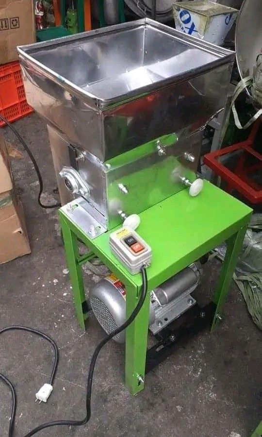 CASSAVA GRINDER (Category: Industrial Equipment) located in Manila. Submitted by pjaneadria09116 (Listing ID 1321496452, Image 1). Description: CASSAVA GRINDER BRANDNEW ❗ ❗ WE DO SHIPPING NATIONWIDE ✅ SHIPPING CHARGES ❤️ ❤️ SAME DAY DELIVERY❤️ COD /GCASH AROUND METRO MANILA & NEAR PROVINCES DM 4 INQUIRIES ❤️❤️ 👉SHIPMENT FOR PROVINCES🥰 👉PAYMENT FIRST POLICY ❤️🥰.