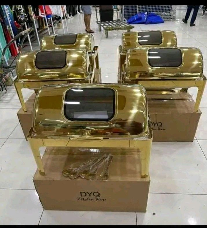 Chaffing dish gold (Category: Dinnerware & Cutlery) located in Manila. Submitted by pjaneadria09116 (Listing ID 1321495844, Image 2). Description: Chaffing dish gold BRANDNEW ❗ ❗ WE DO SHIPPING NATIONWIDE ✅ SHIPPING CHARGES ❤️ ❤️ SAME DAY DELIVERY❤️ COD /GCASH AROUND METRO MANILA & NEAR PROVINCES DM 4 INQUIRIES ❤️❤️ 👉SHIPMENT FOR PROVINCES🥰 👉PAYMENT FIRST POLICY ❤️🥰.